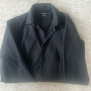 Men’s Van Heusen Black Dress Shirt Slim Fit Stretch Size 14-14 1/2 w32/33 sleeve